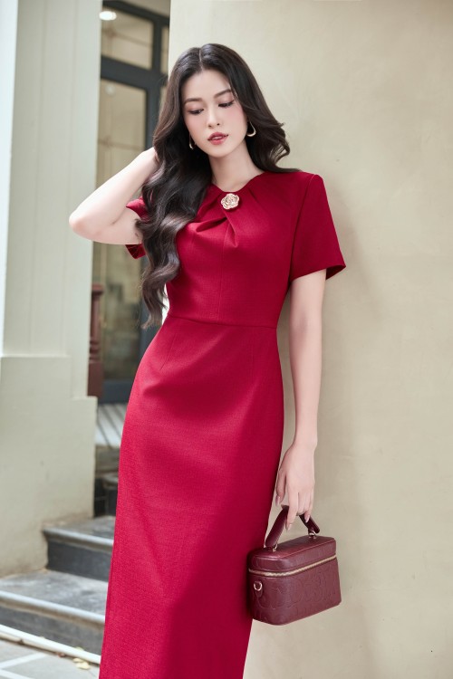 Sixdo Dark Red Raw Pencil Dress